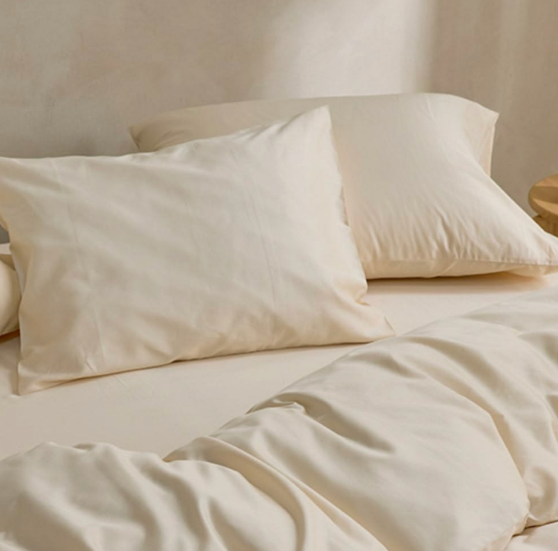 5 Reasons Wool Pillows Keep Hot Sleepers Cool All Night WarmWool